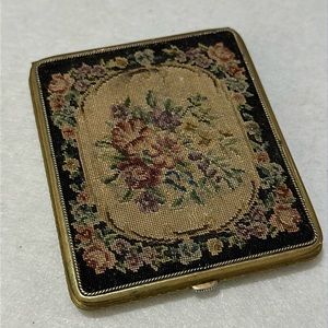 Vintage floral cross stitch tissue holder case